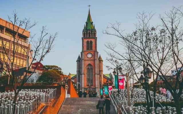 TOUR PHÁP – THUỴ SĨ – Ý – VATICAN TẾT 2026